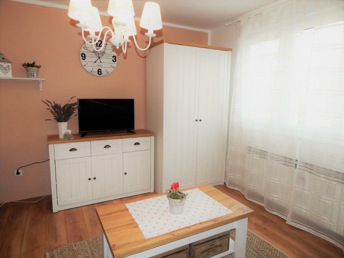 Studio Apartman Tvrtko Varasd Kültér fotó